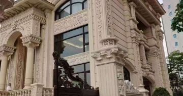 秦皇岛黄金麻别墅外墙异形定制