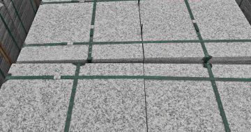 秦皇岛芝麻白大花地铺