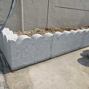 秦皇岛芝麻白花边石  围边石