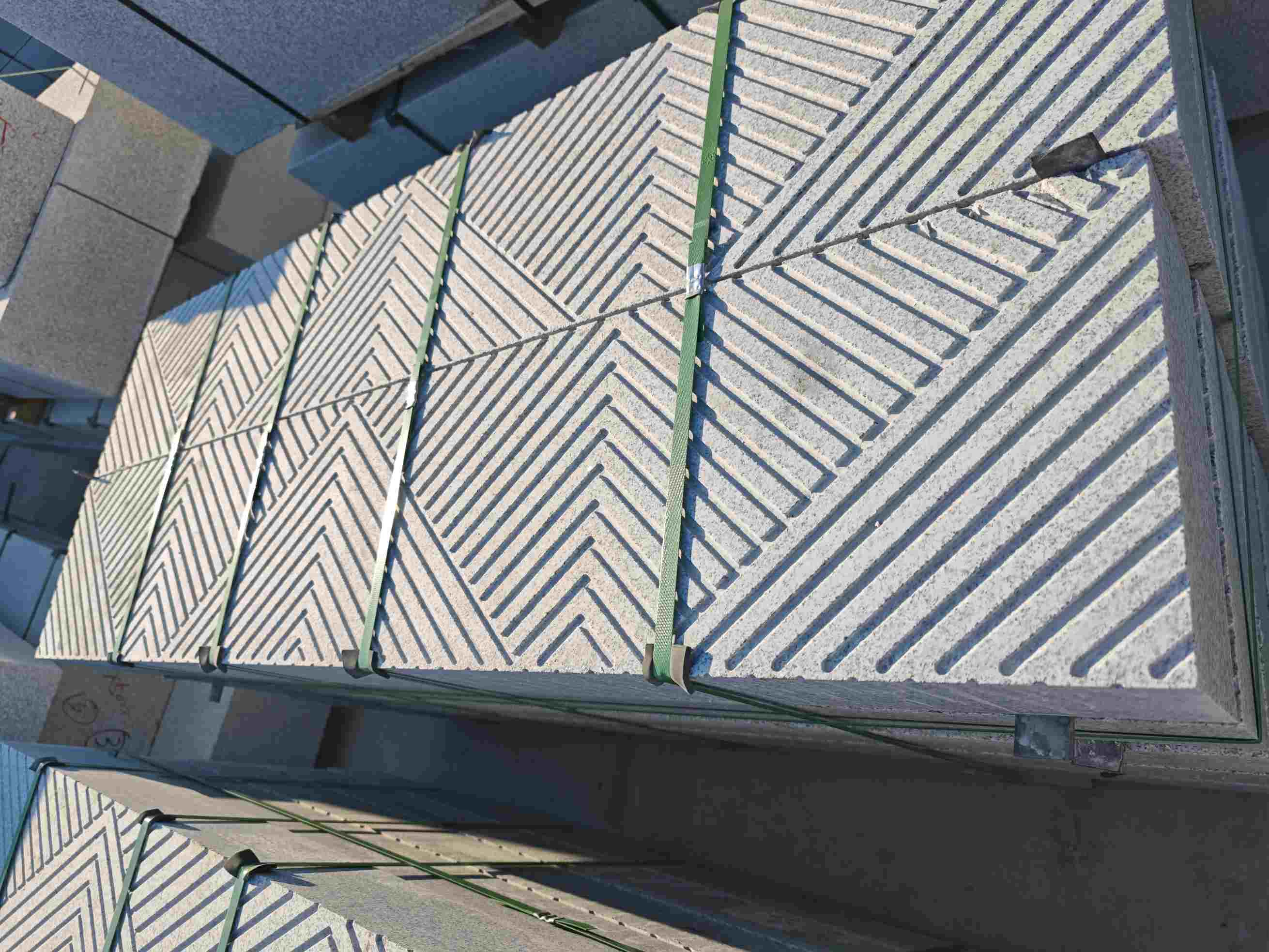 秦皇岛芝麻白石材雕刻定制