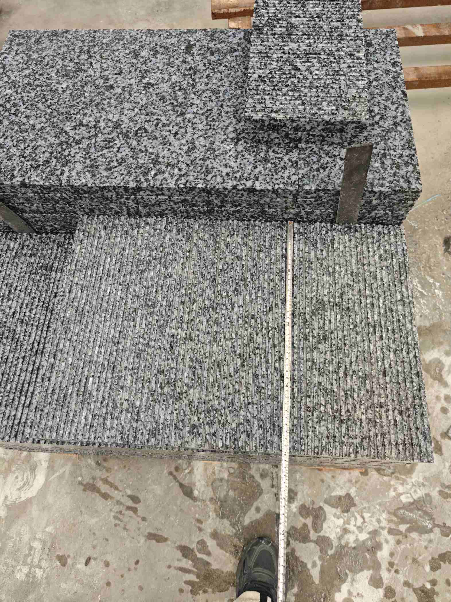 秦皇岛芝麻黑拉丝面