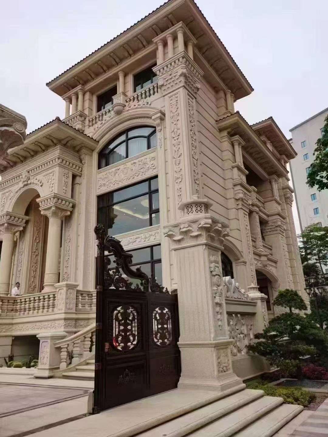 秦皇岛黄金麻别墅外墙异形定制