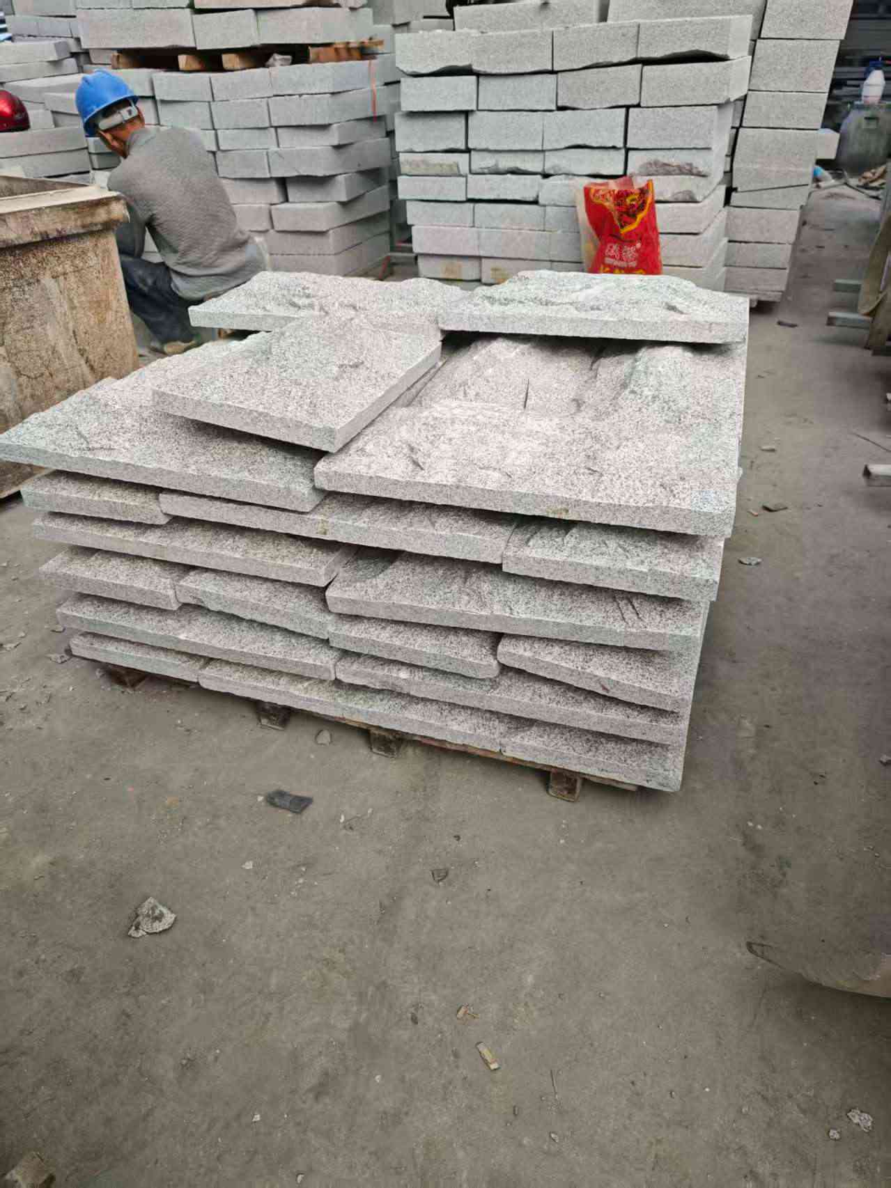 秦皇岛芝麻白蘑菇石，自然面